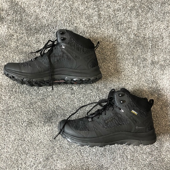 keen dry waterproof shoes
